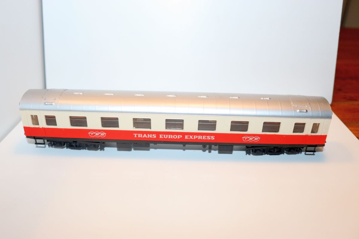 Piko SW22091, DC locomotive, Trans Europ Express, red/beige, vintage, DC