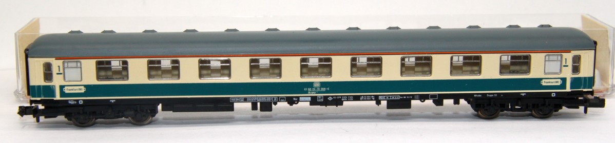 Fleischmann 8191, Schnellzugwagen 1.Klasse der DB, beige/blau, DC, Spur N, in OVP