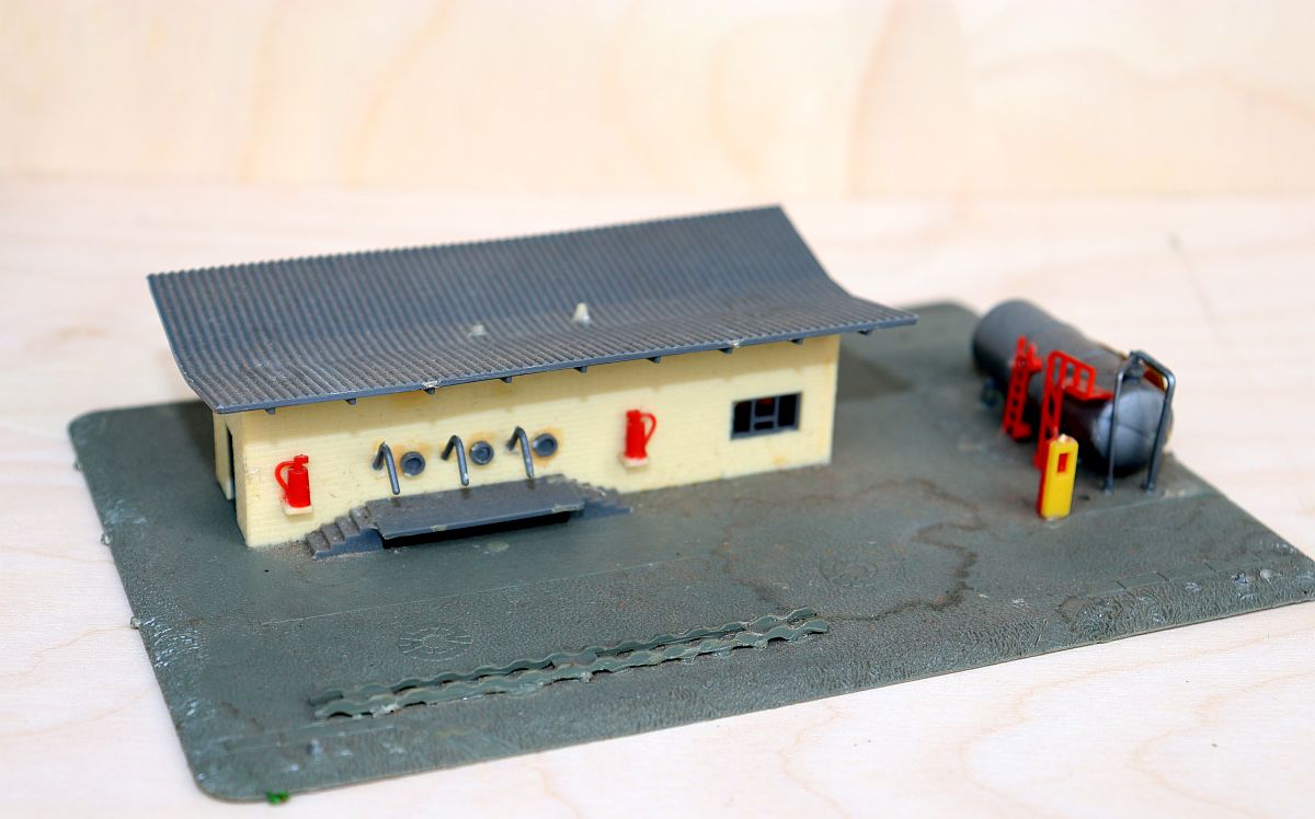 Model making N-gauge, tank farm 1, SW19275,