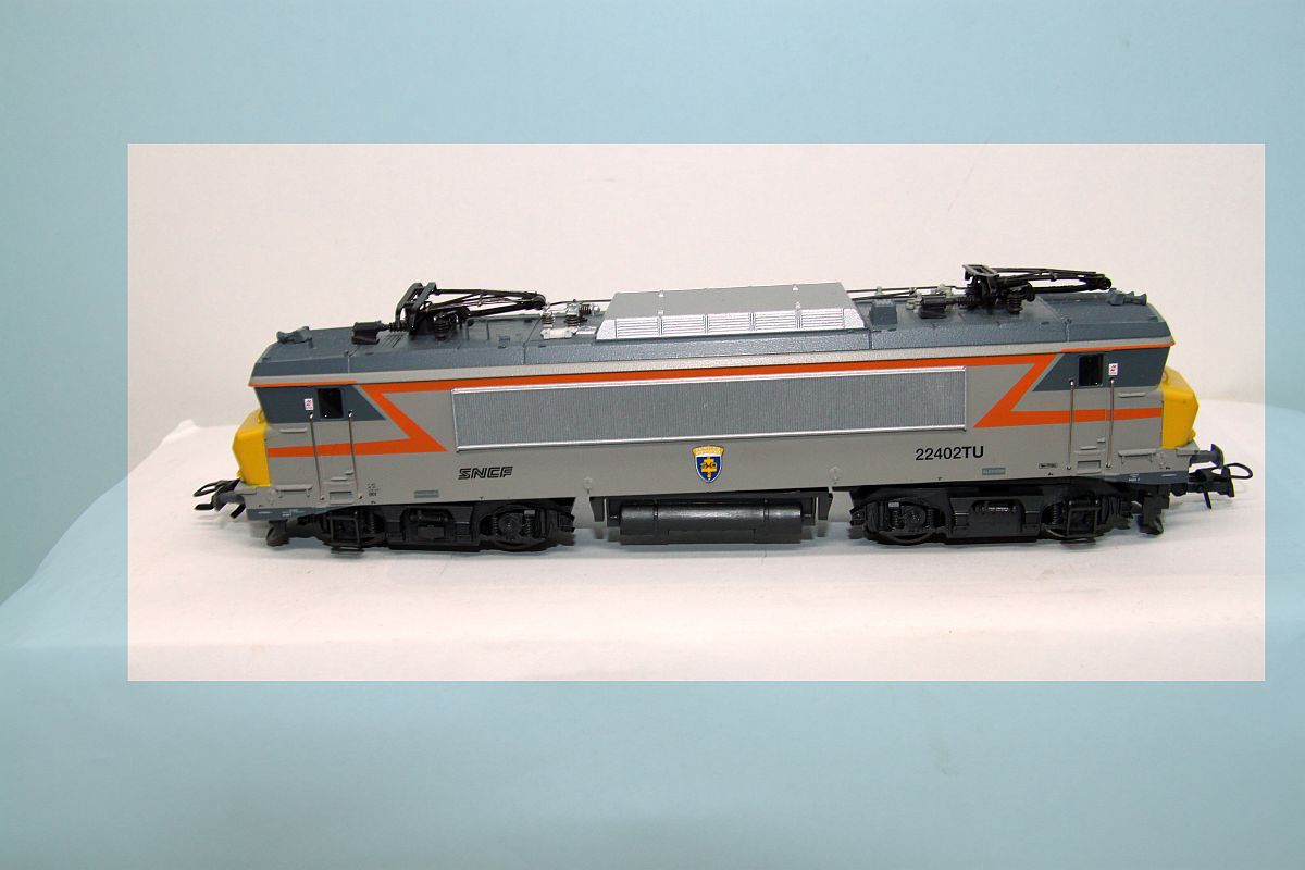Märklin 83320, SNCF class BB 22402 TU electric locomotive, "Tunnel Locomotive", AC, for H0 scale, with original packaging