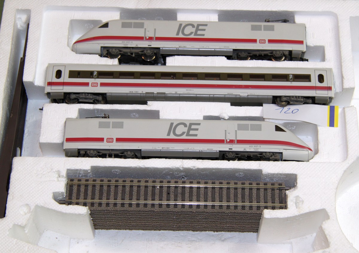 Fleischmann aus 6380,  ICE BR 410 der DB, 3-tlg., DC, Spur H0, mit OVP