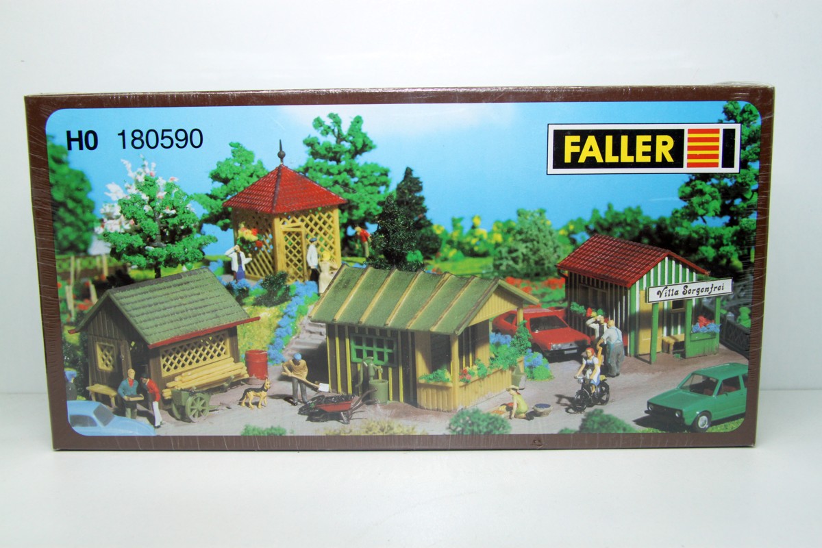 Faller 180590, Allotment garden house kit 4 pieces, for gauge H0, with original packaging