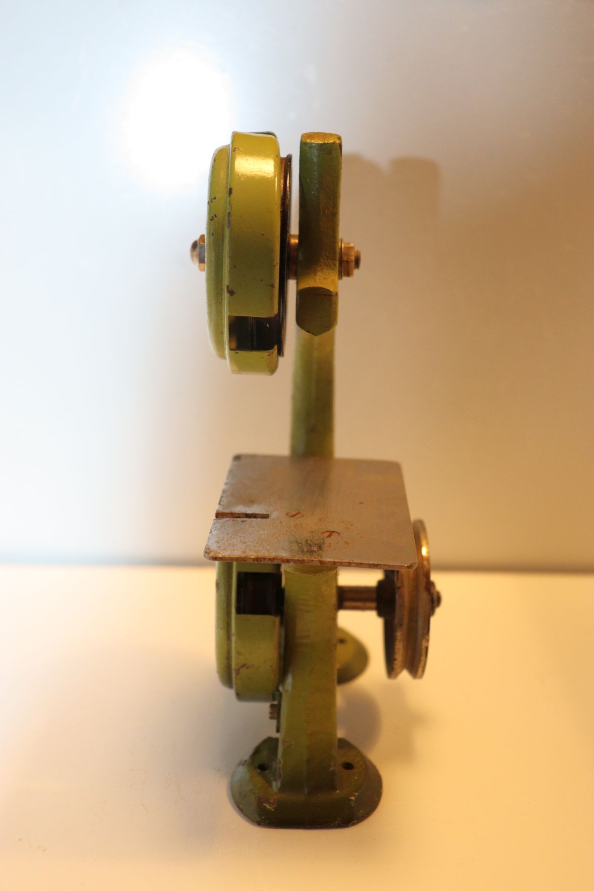 Märklin Dampfmaschinenzubehör, Gusseisen-Bandsäge (vintage)
