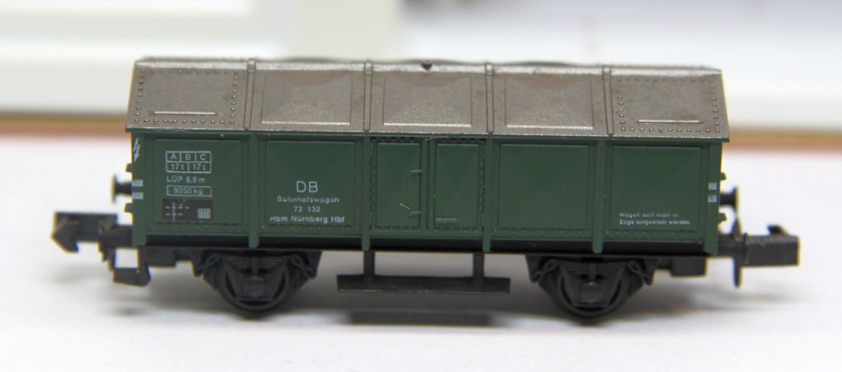 Arnold  4241, Klappdeckelwagenwagen der DB, grün, DC, Spur N, in OVP