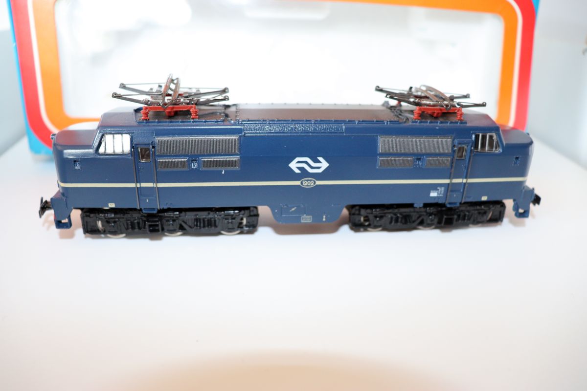 Märklin 3161, E-Lok der Baureihe 1200 der NS, Betr.nr: 1202, blau, AC, für Spur H0