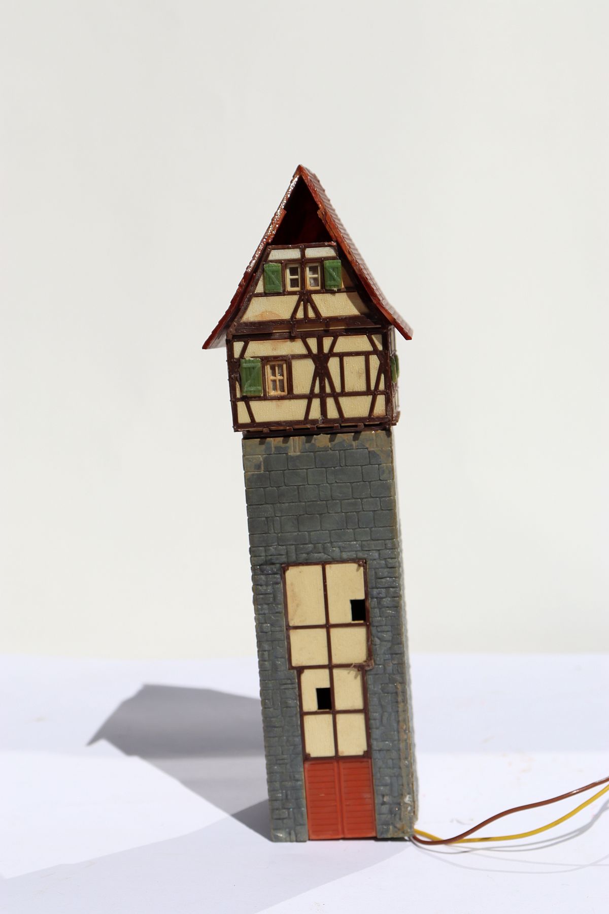 Modellbau SW19965, half-timbered house on tower for N scale, (already assembled from kit),