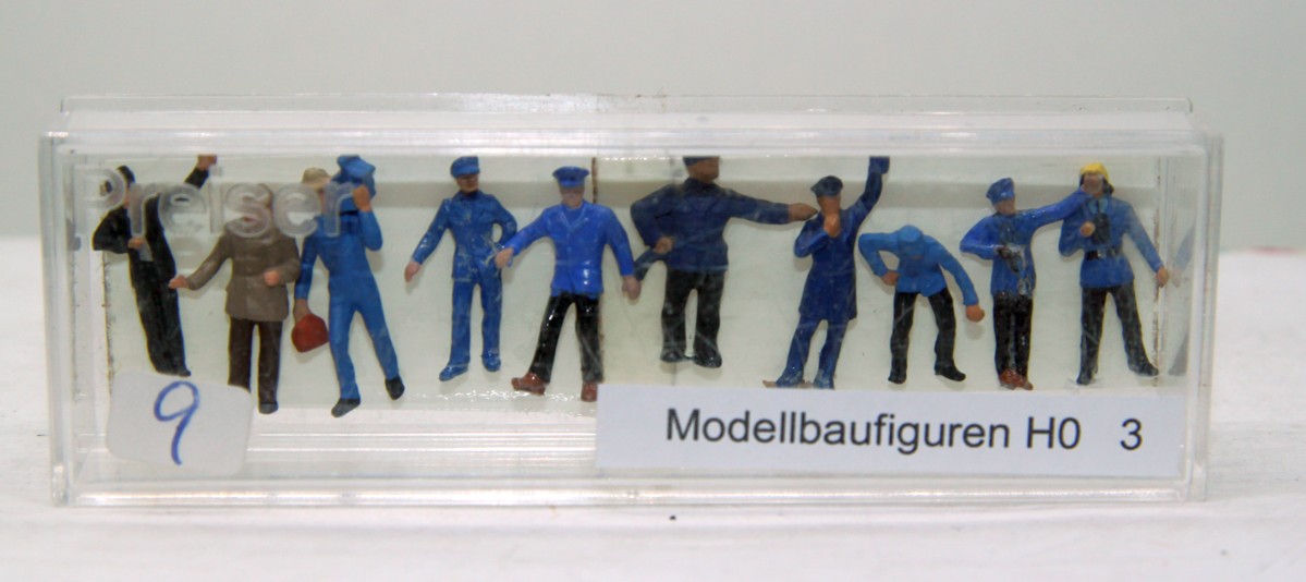 Modellbaufiguren-Set 3, verschiedenes Bahnwärterpersonal, 10 Stück, für Spur H0, in Ersatzverpackung