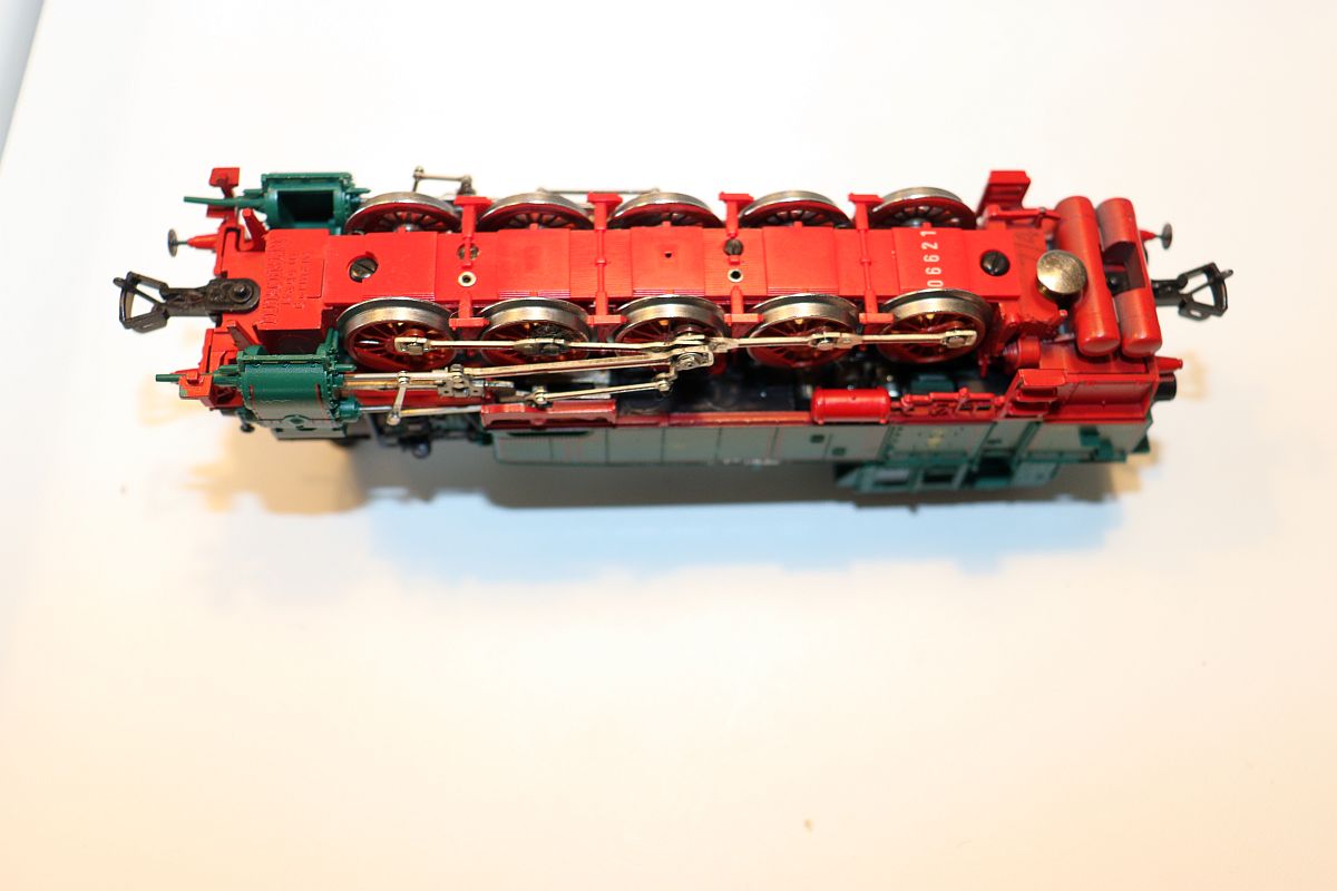 Fleischmann, SW20806, Dampflokomotive BR 8177, grün/schwarz, DC, Spur H0