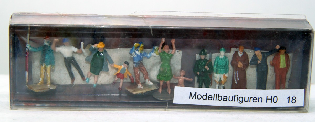 Modellbaufiguren-Set Nr. 18, diverse Figuren , 10 Stück für Spur H0, in Ersatzverpackung