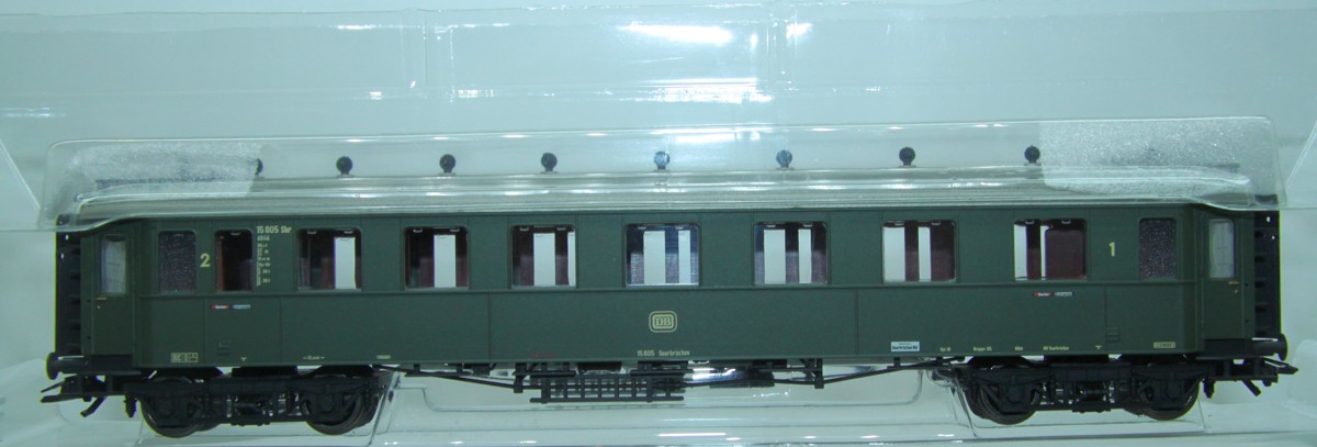 Liliput 384801, Schnellzugwagen der DB, Badische Bauart, 1./2. Klasse, Epoche IIIb, grün, DC, Spur H0, mit Originalverpackung