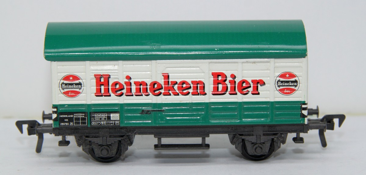 Fleischmann 5026, Blech, gedeckter Güterwagen der DB, mit Aufschrift "Heinecken Bier", DC, Spur H0, mit Ersatzverpackung