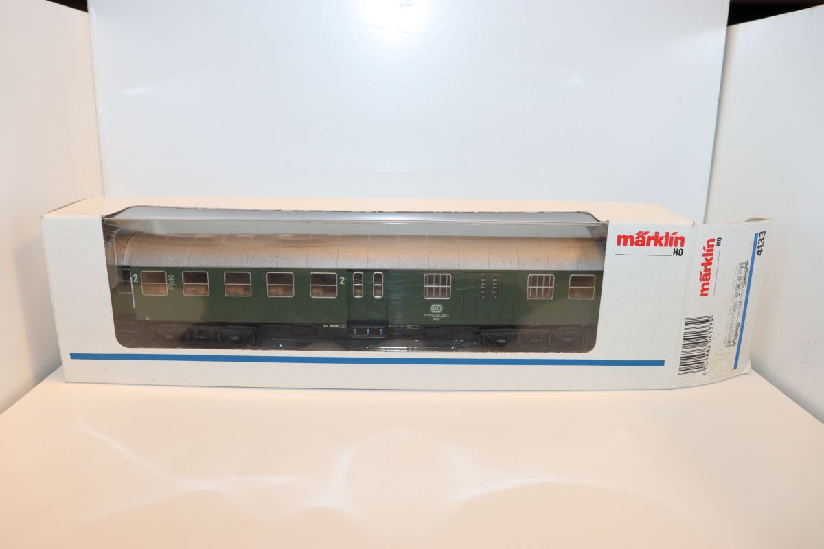 Märklin 4133, passenger car with luggage compartment (rebuilt car) of the DB, green, 2nd class, with additional interior lighting, AC,