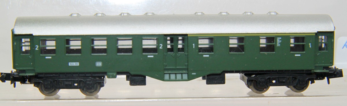 Arnold Rapido 3150, Personenwagen Eilzugwagen, 1./2. Klasse, 4achsig, DC, Spur N, mit ErsatzVP