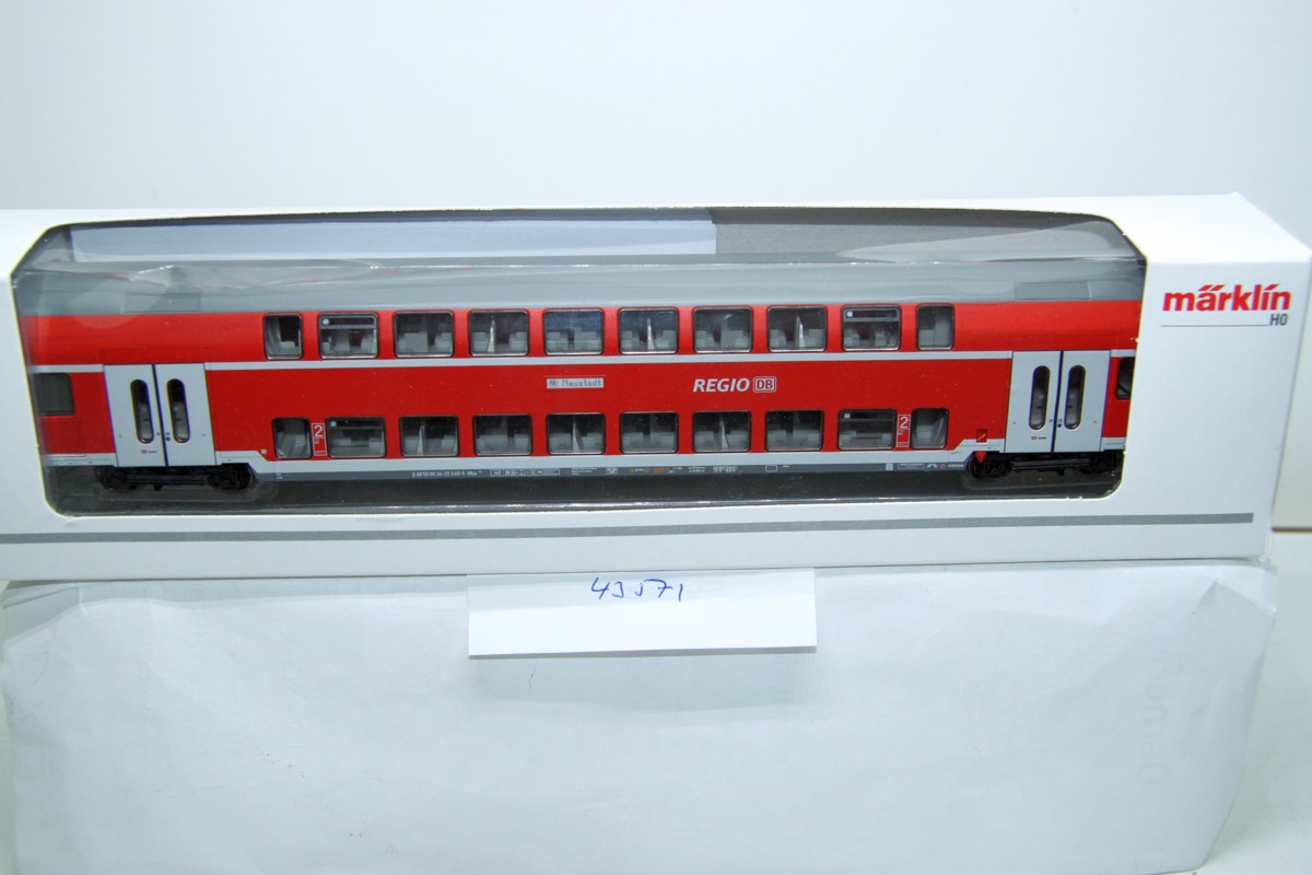 Märklin 43571, Doppelstock-Ergänzungswagen "Regio DB", AC, Spur H0, mit Originalverpackung,  Vorbild: Doppelstockwagen 2. Klasse (DBza 751) der DB AG.