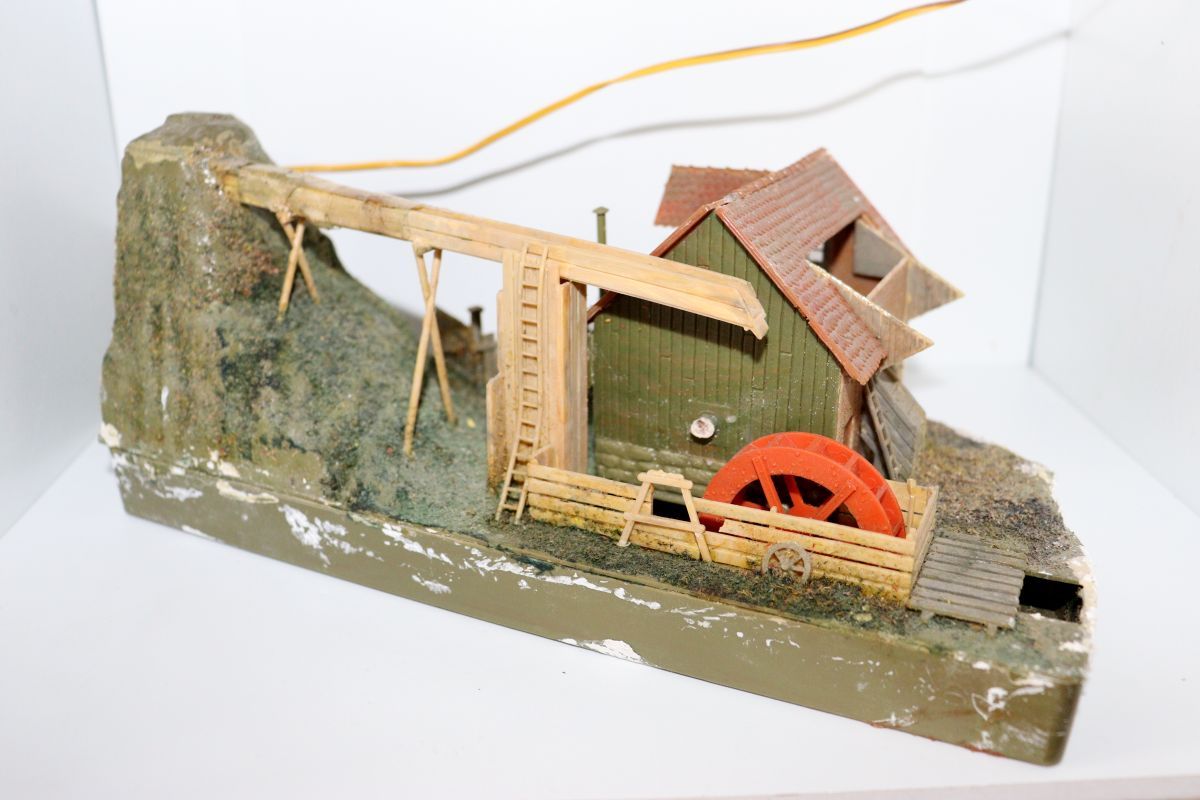 Model kit SW21661, watermill (already assembled from a kit, the item ...